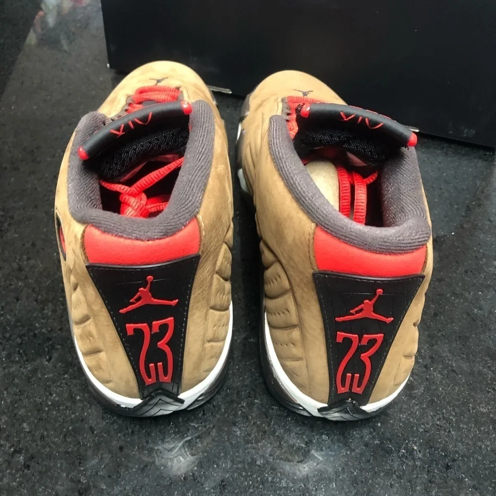 Sz 7.5 Air Jordan 14 Retro SE 